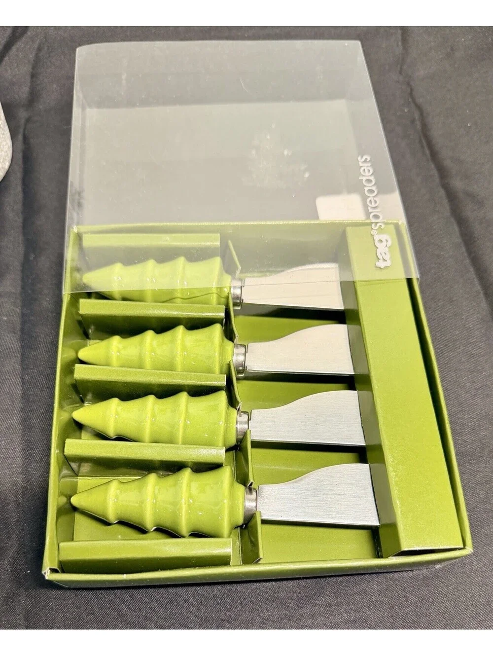 Tag Ltd Ceramic Christmas Tree Handle Spreader Knife Set